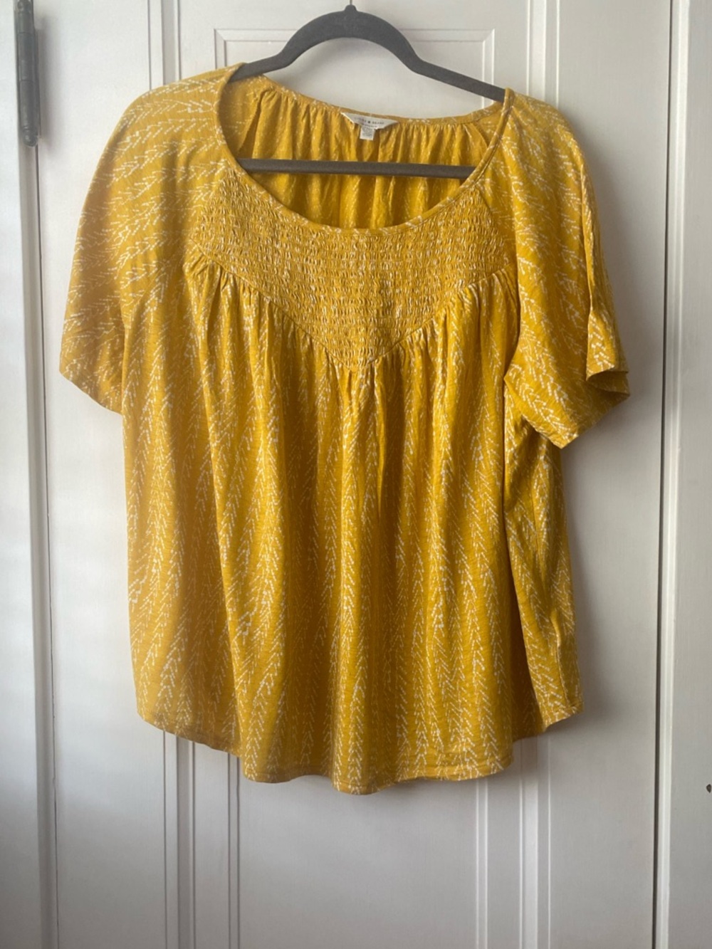 Lucky Brand mustard yellow white print swing top tee XL